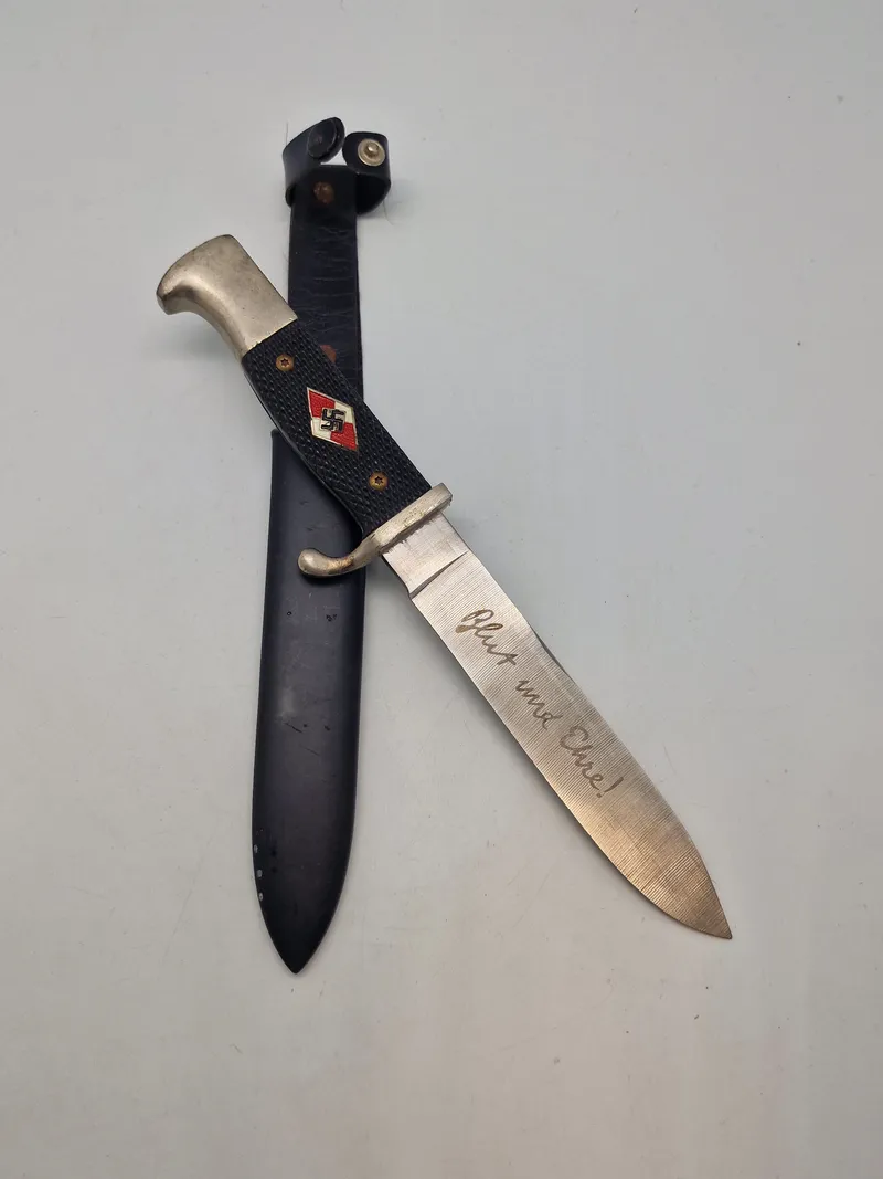 HitlerJugend kniv - Postwar