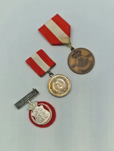3 stk militære medaljer