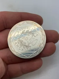 Original France, 50 Euro, Jean Paul Gaultier, 2017, 2, FDC, Silver (vægt: 41 gram) mønten svarer til 50 euro