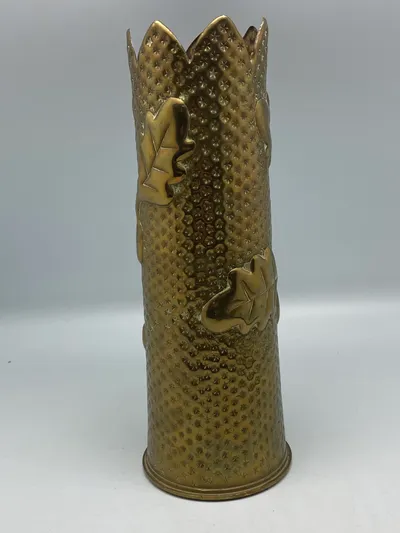 Original engelsk 18 pounders hylster fra ww1 (skyttegravskunst)