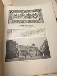 Ekstremt sjældent originalt lot som hidrører den tyske flygtningelejr på Krenkerup gods - et spændende lot med masser af personlige papirer på både dansk og tysk samt rationeringsmærker, passérsedler