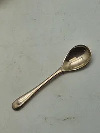 Ældre salt og pepper sæt - pletsølv