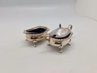 Ældre salt og pepper sæt - pletsølv