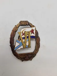 Samling originale russiske badges - ældre emaljerede udgaver