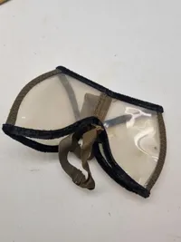 Originale tyske støvbriller med etui