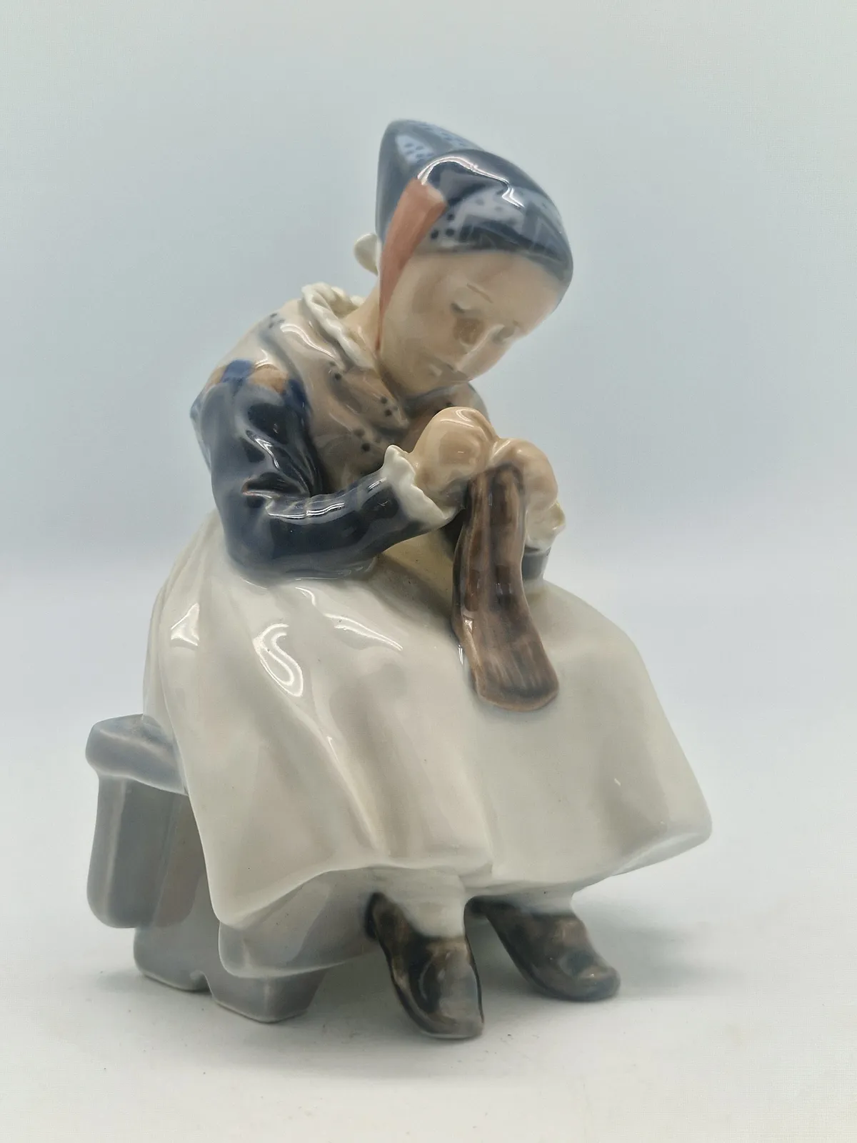 Kongelig Dansk Figur - Lille Strikkende Amagerpige