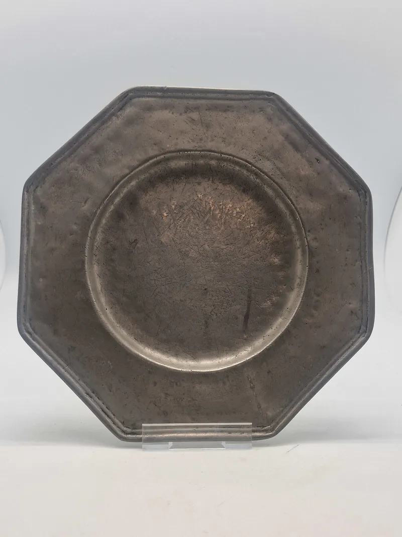 Tin fad - 1700 tallet