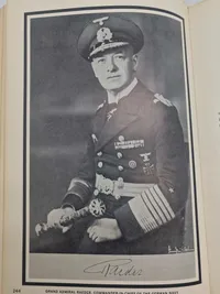 Godt opslagsværk om tyske daggerter, knive mm.