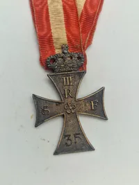 Samling militæres pins og nåle