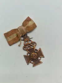 Samling militæres pins og nåle