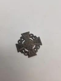 Samling militære pins og nåle