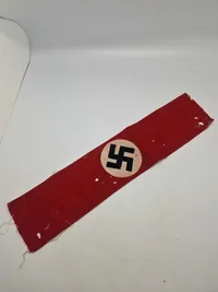 Originalt tysk Waffen-SS armbind (klippet af uniform) - fundet i dødsbo på Masnedø