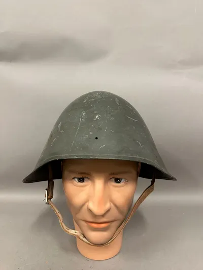 Original M23 hjelm brugt af CF efter krigen