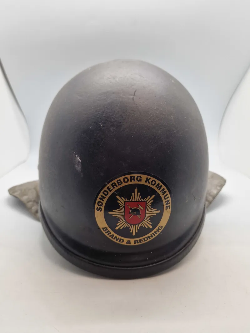 Original brandhjelm - Sønderborg kommune