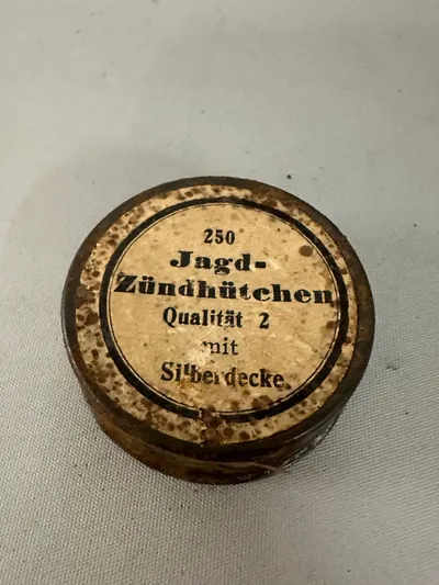 Original æske til fænghætter