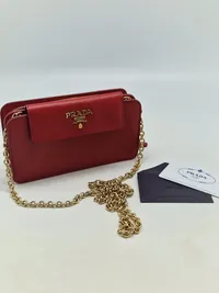Original Prada taske med tilhørende kasse