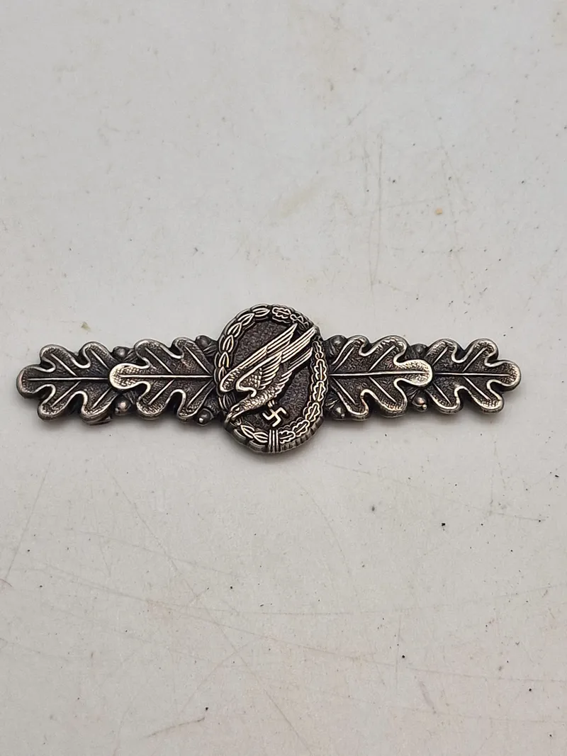Tysk faldschirmsjäger clasp - veteran stykke???