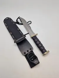 Overlevelses kniv Spansk