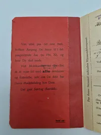 Original dansk soldater bog med omslag for Flyversoldat Karup 1939 med ID disk