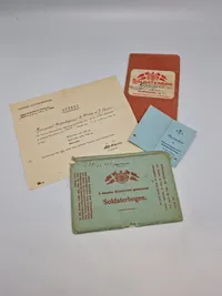 Original dansk soldater bog med omslag for Flyversoldat Karup 1939 med ID disk