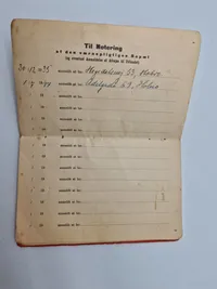 Original dansk soldater bog med omslag for Flyversoldat Karup 1939 med ID disk