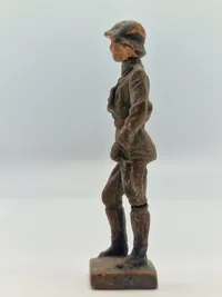 Originale tyske linoliumsfigurer