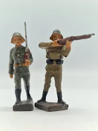 Originale tyske linoliumsfigurer