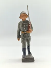 Originale tyske linoliumsfigurer