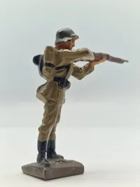 Originale tyske linoliumsfigurer