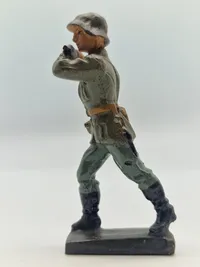 Originale tyske linoliumsfigurer