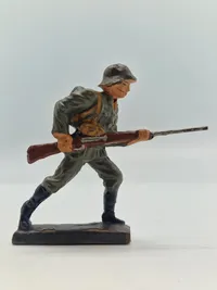 Originale tyske linoliumsfigurer