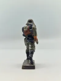 Originale tyske linoliumsfigurer