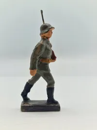 Originale tyske linoliumsfigurer