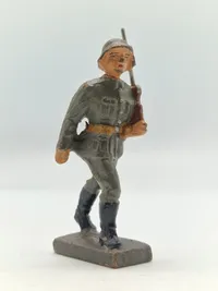 Originale tyske linoliumsfigurer