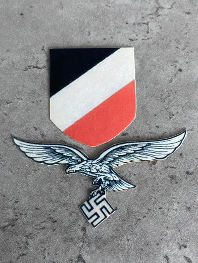 Decaler til Luftwaffe hjelm - Postwar