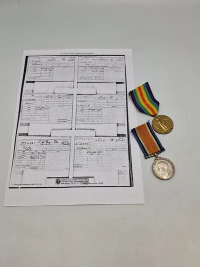 Original British War Medal samt Victory Medal - Givet til: 355368 P.T.E. W.G. STEWART L.POOL R