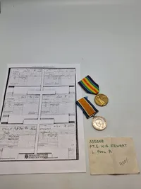 Original British War Medal samt Victory Medal - Givet til: 355368 P.T.E. W.G. STEWART L.POOL R