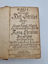 Original 1700 tals bibel fra 1744