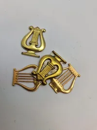 Stor samling Danske regiments mærker