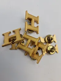 Stor samling Danske regiments mærker