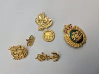 Stor samling Danske regiments mærker
