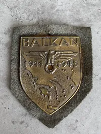 Afnazificeret Balkan skjold - Postwar