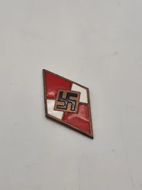 Tysk HitlerJugend diamant - original???