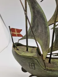 Dansk skib i bronze legering