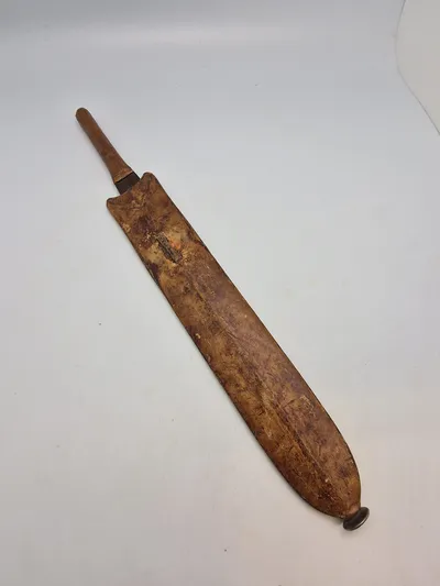 Originalt afrikansk jagt machete