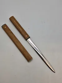 Overlevelses kniv og brevåbner