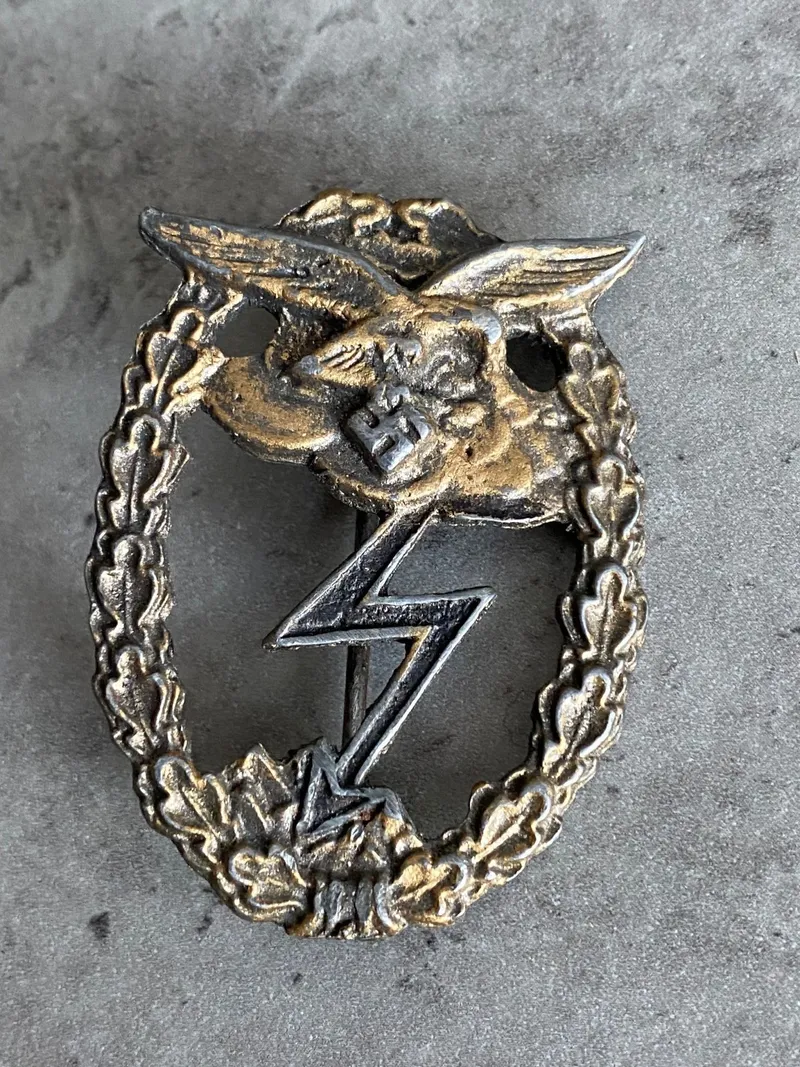 Luftwaffe Erdkampfabzeichen - Postwar