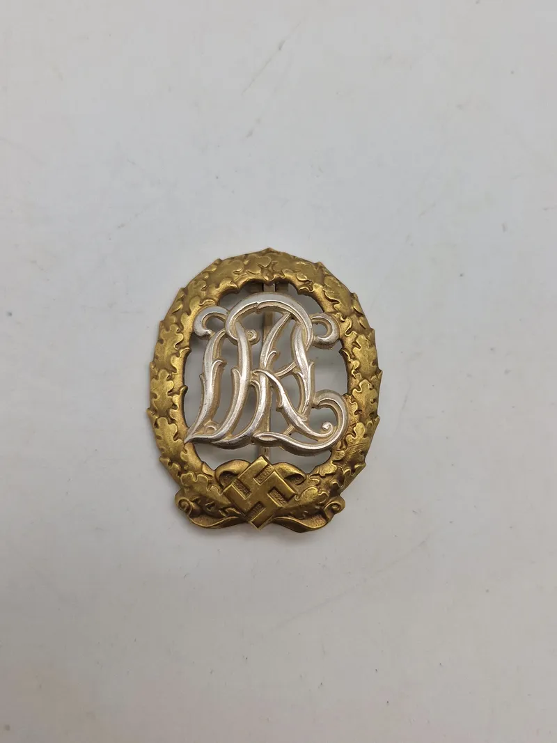 Sjældent originalt Reichssportabzeichen für Kriegsversehrten/DRL sports badge for war wounded