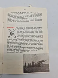 Samling diverse militære papirer mm.