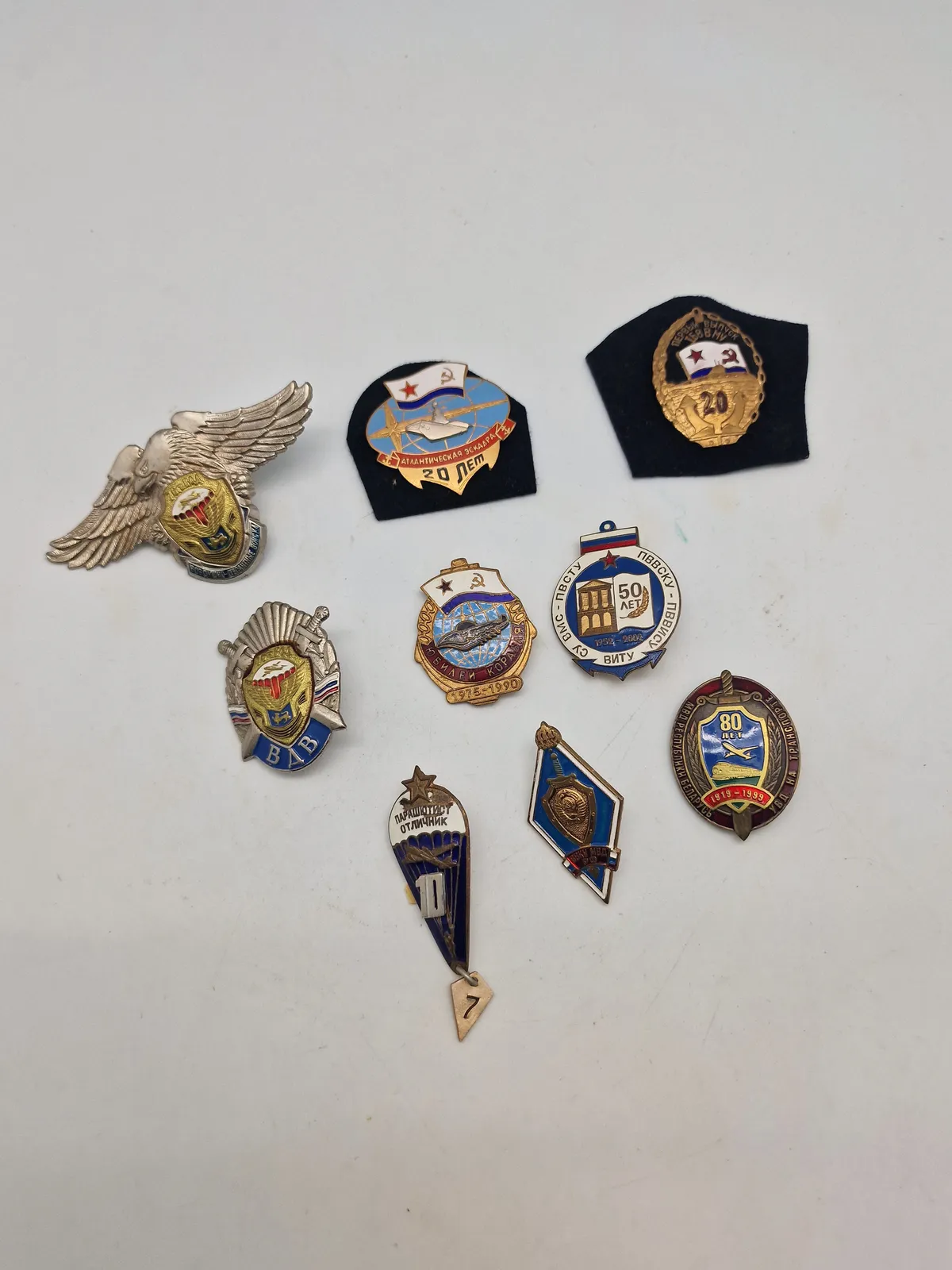 Samling originale russiske badges - flere ældre